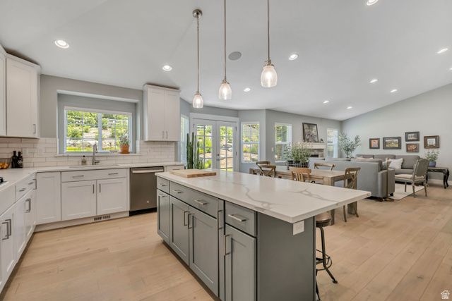 1668 N 400 W, Farmington, UT 84025