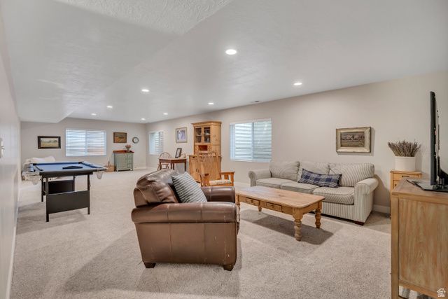 1668 N 400 W, Farmington, UT 84025