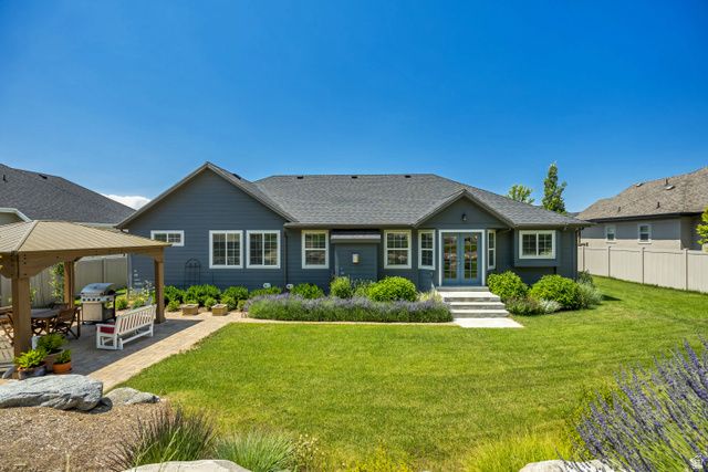 1668 N 400 W, Farmington, UT 84025