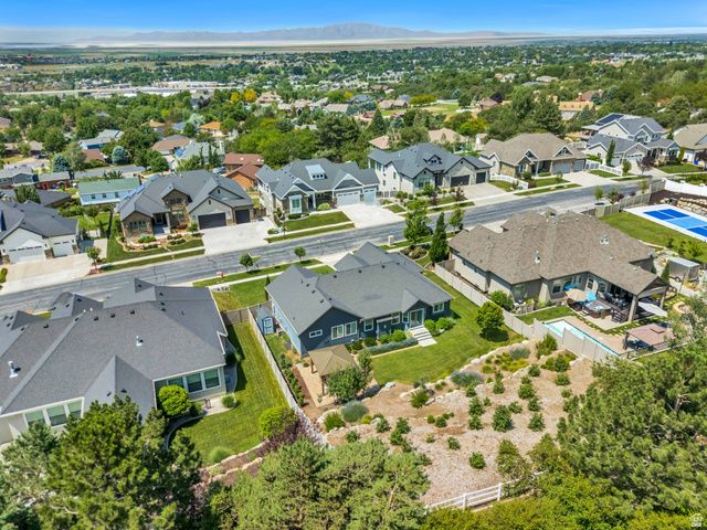 1668 N 400 W, Farmington, UT 84025