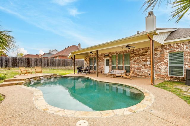 3107 Meandering Way, Granbury, TX 76049