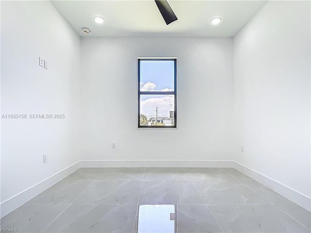 323 NE 19TH TERRACE, Cape Coral, FL 33909