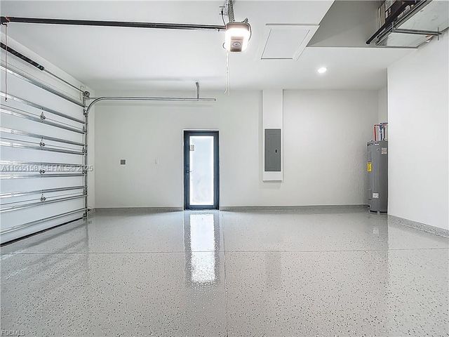 323 NE 19TH TERRACE, Cape Coral, FL 33909