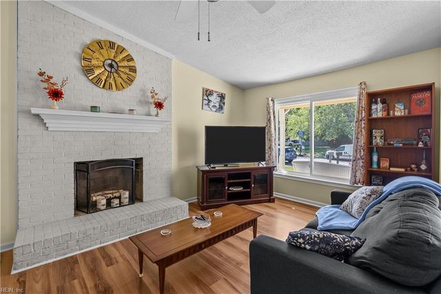 4848 Halwell DR, Virginia Beach, VA 23464