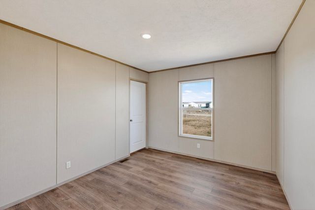 53 Airport Drive Street, Los Lunas, NM 87031