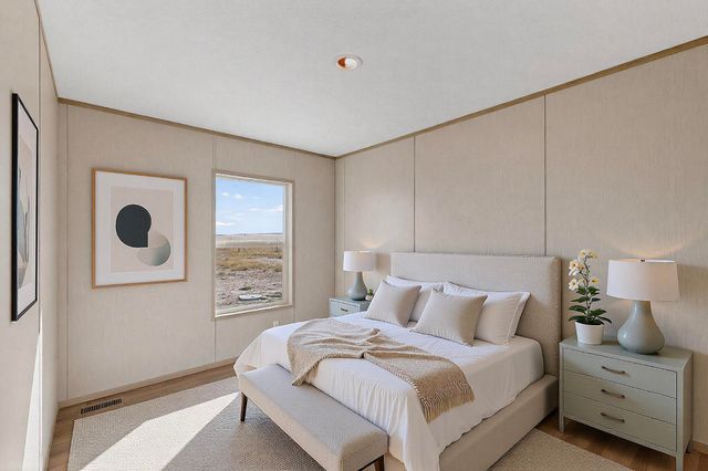 53 Airport Drive Street, Los Lunas, NM 87031