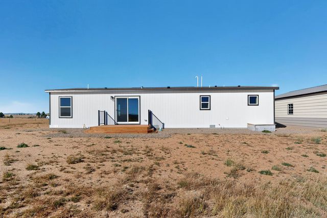 53 Airport Drive Street, Los Lunas, NM 87031