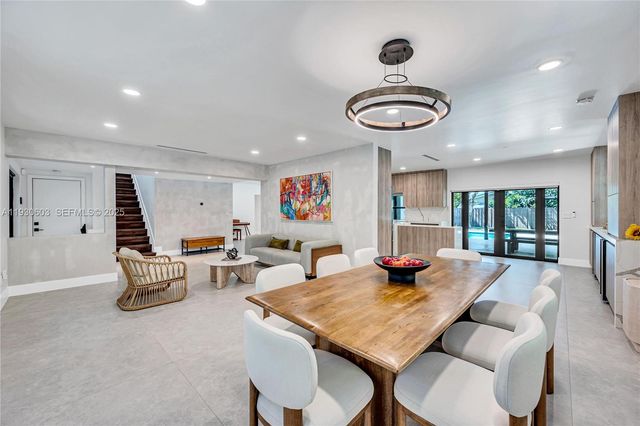 11340 SW 74th Ct, Pinecrest, FL 33156