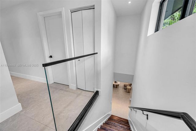 11340 SW 74th Ct, Pinecrest, FL 33156