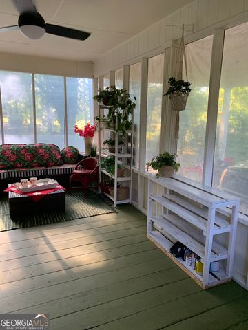 116 8th Avenue, Manchester, GA 31816