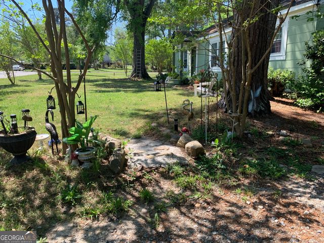 116 8th Avenue, Manchester, GA 31816