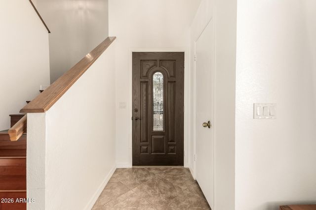 525 N REDROCK Street, Gilbert, AZ 85234