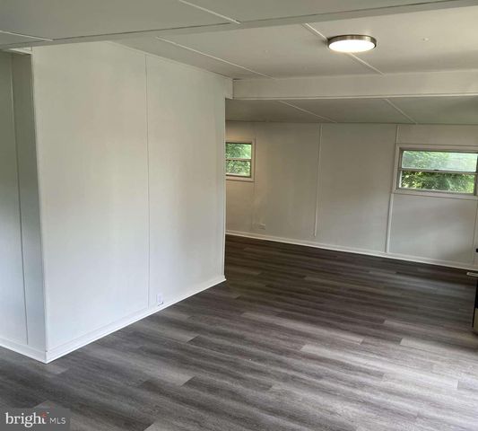 913 CHESTNUT ST, Middletown, PA 17057