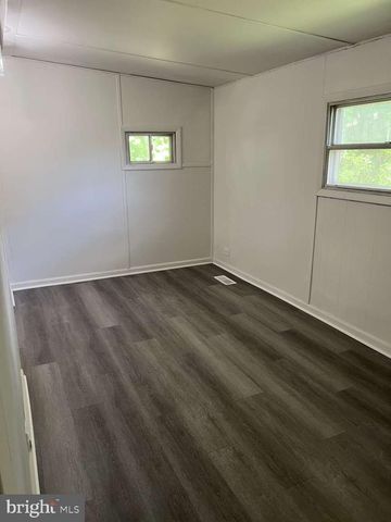 913 CHESTNUT ST, Middletown, PA 17057