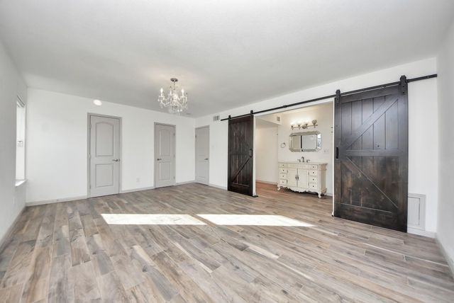 840 Threadneedle St 209, Houston, TX 77079