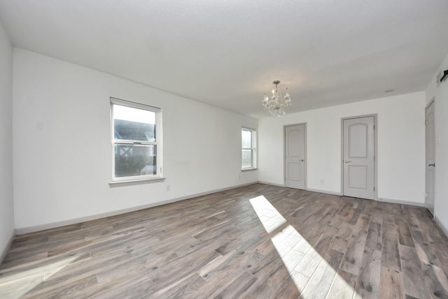 840 Threadneedle St 209, Houston, TX 77079