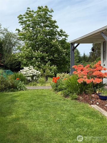 959 Barnhart Street, Raymond, WA 98577