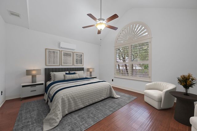 1907 Holly Hill DR, Leander, TX 78641