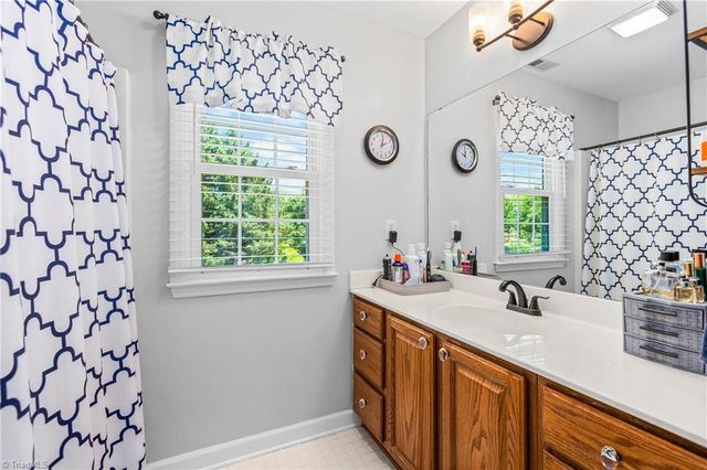 109 Knollwood Lane, King, NC 27021