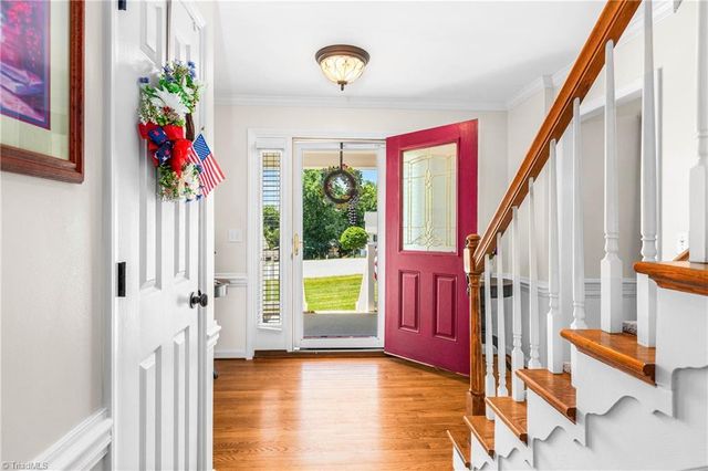 109 Knollwood Lane, King, NC 27021