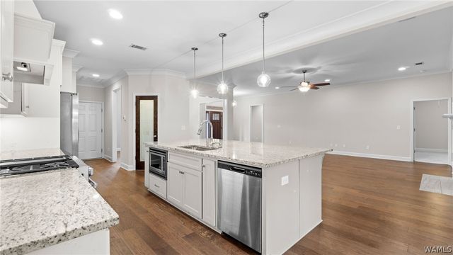 3691 White Oaks, Tuscaloosa, AL 35406