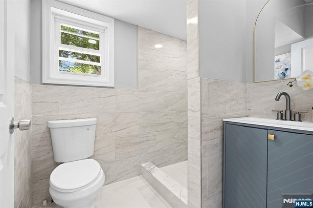 7 Valley Road, West Orange, NJ 07052