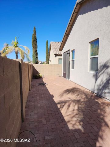 995 W Waxleaf Place, Oro Valley, AZ 85737