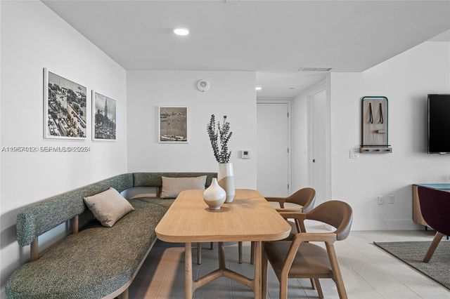 159 NE 6th St 3101, Miami, FL 33132