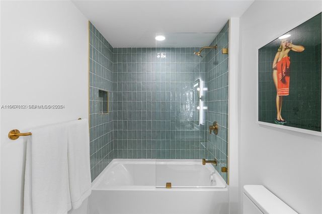 159 NE 6th St 3101, Miami, FL 33132