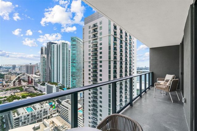 159 NE 6th St 3101, Miami, FL 33132