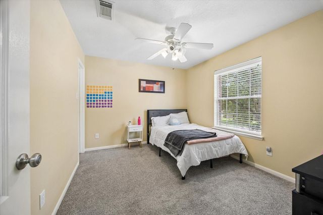 1618 Autumn Springs Drive, Missouri City, TX 77459