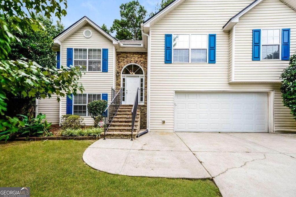 805 Lewis Ridge Circle, Lawrenceville, GA 30045