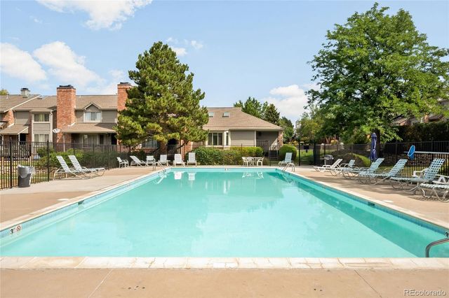 4211 S Fairplay Circle F, Aurora, CO 80014