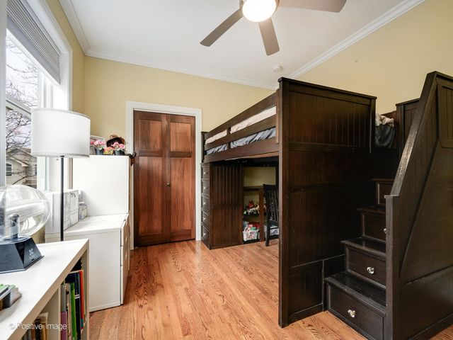 1038 Hayes Avenue, Oak Park, IL 60302