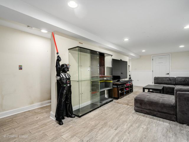 1038 Hayes Avenue, Oak Park, IL 60302