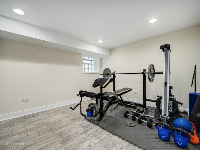 1038 Hayes Avenue, Oak Park, IL 60302