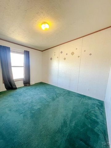 1000 Kenilworth Ave, La Junta, CO 81050