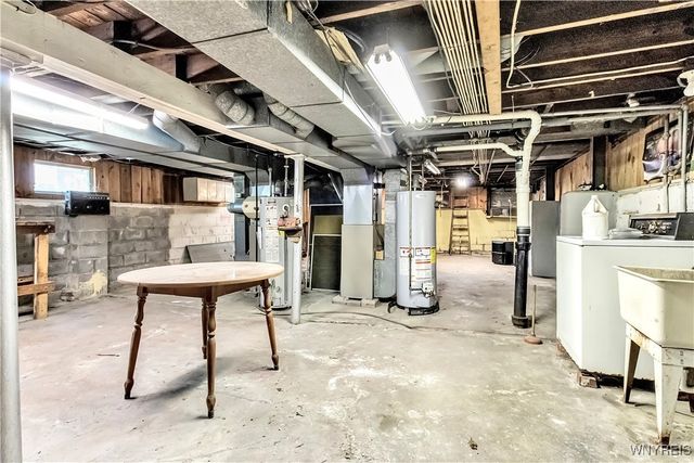 35 Kimmel Avenue, Buffalo, NY 14220