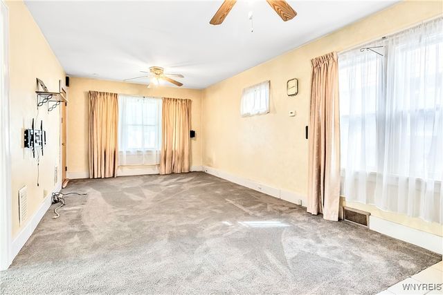 35 Kimmel Avenue, Buffalo, NY 14220