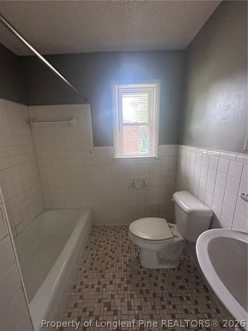 1047 Rulnick Street D, Fayetteville, NC 28304