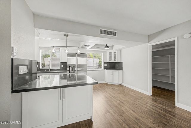 4554 E PARADISE VILLAGE Parkway N 265, Phoenix, AZ 85032