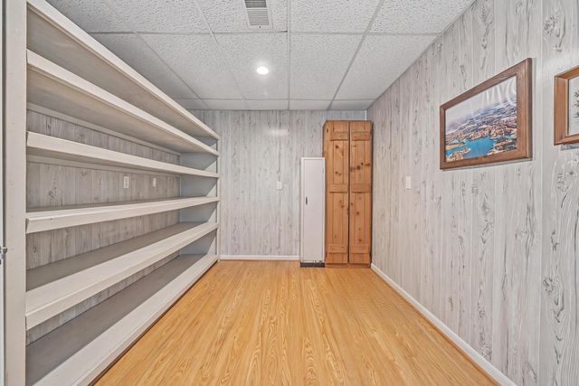 259 Brooks Point LN, Union Hall, VA 24176