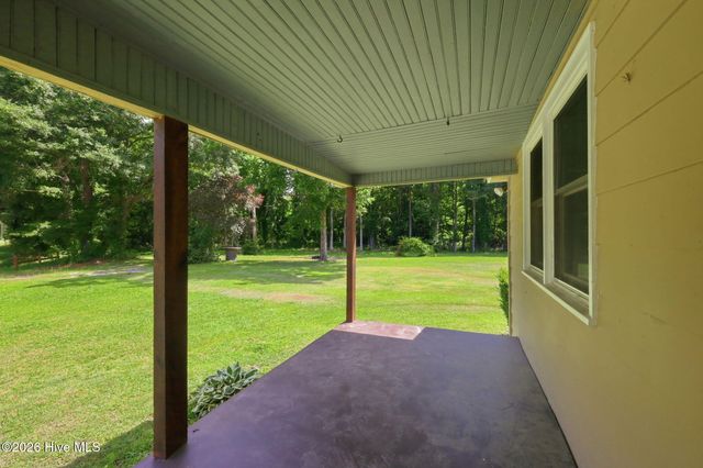 101 Nevil Creek Road, Blounts Creek, NC 27814
