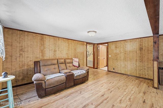 101 Nevil Creek Road, Blounts Creek, NC 27814