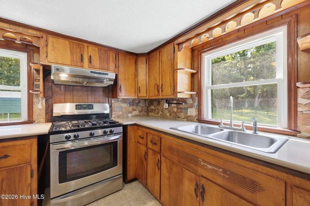 101 Nevil Creek Road, Blounts Creek, NC 27814