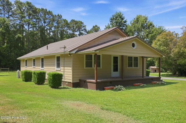 101 Nevil Creek Road, Blounts Creek, NC 27814
