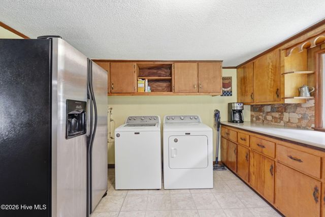 101 Nevil Creek Road, Blounts Creek, NC 27814