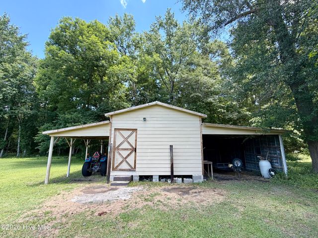 101 Nevil Creek Road, Blounts Creek, NC 27814