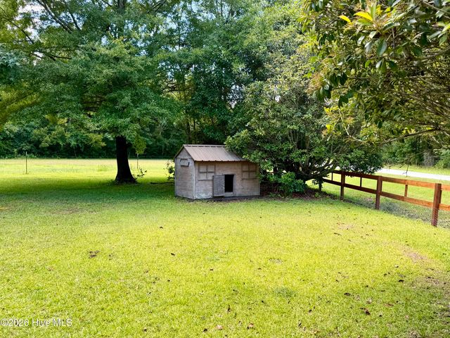 101 Nevil Creek Road, Blounts Creek, NC 27814