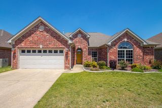 5518 Village Trace, Benton, AR 72015